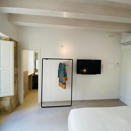 Residence Le Tre Grazie - Appartamento Talia Syracuse ภายนอก รูปภาพ