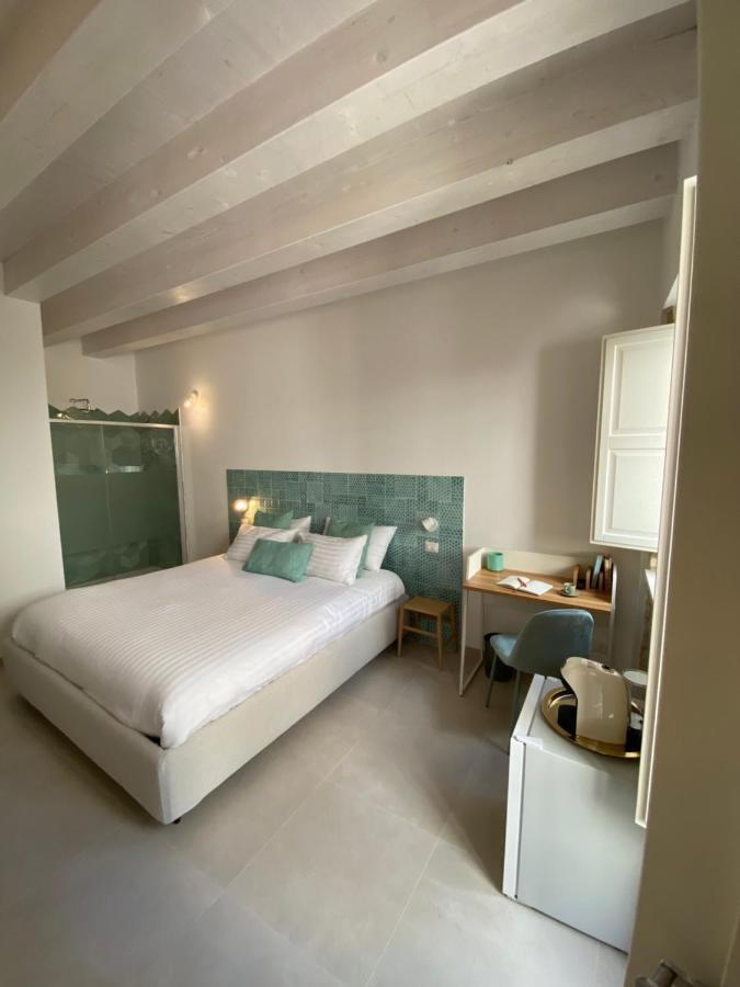 Residence Le Tre Grazie - Appartamento Talia Syracuse ภายนอก รูปภาพ